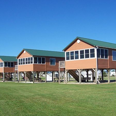 Hyde County Lodges Engelhard エクステリア 写真